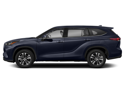 2022 Toyota Highlander XLE Sport Utility 4D