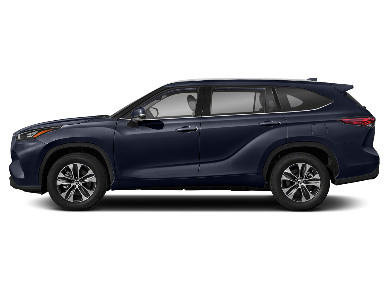 2022 Toyota Highlander XLE Sport Utility 4D