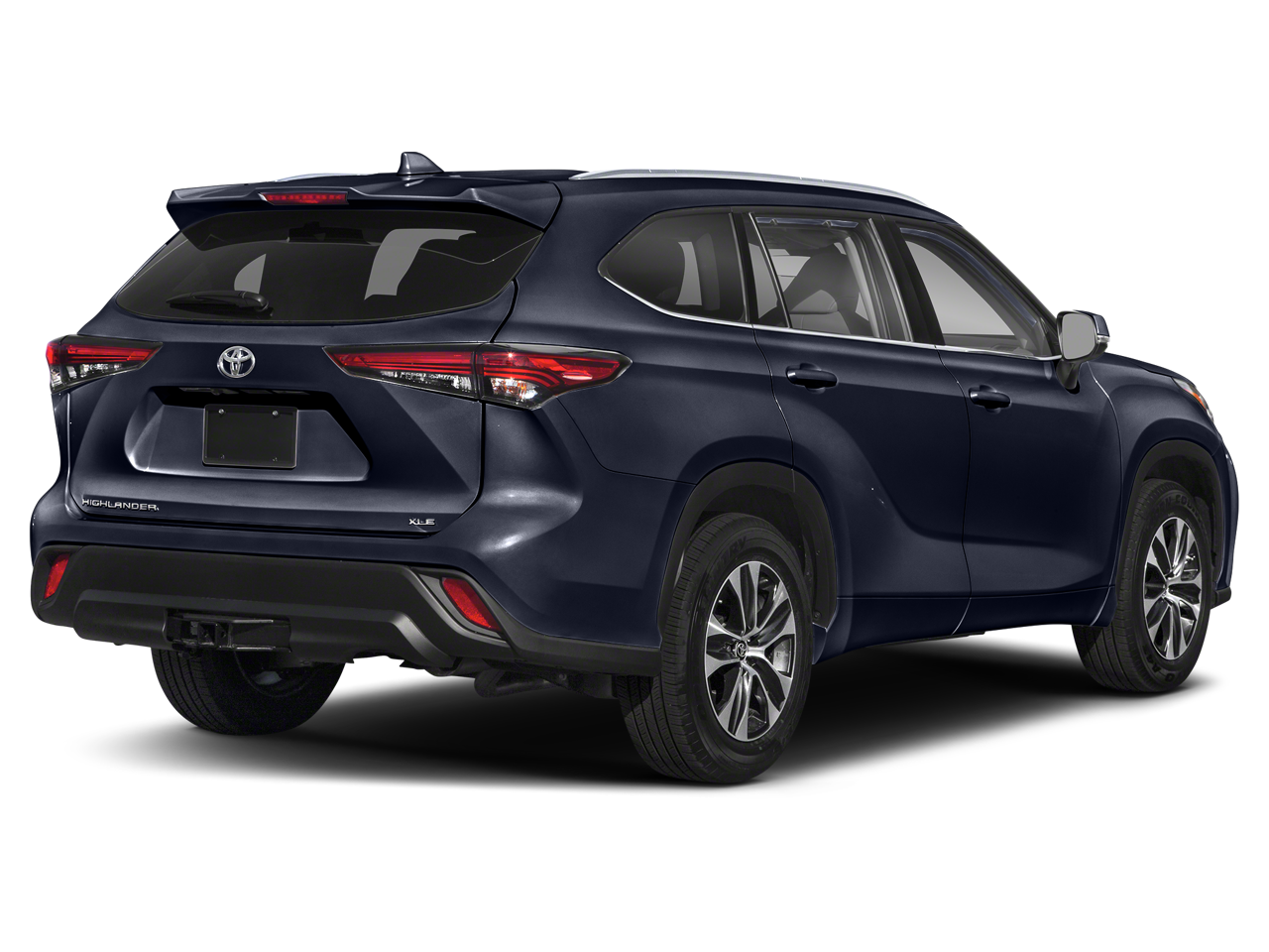 2022 Toyota Highlander XLE Sport Utility 4D