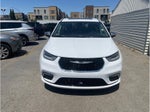 2023 Chrysler Pacifica Hybrid Limited Van 4D