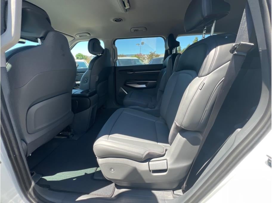 2024 Kia EV9 Light Long Range RWD