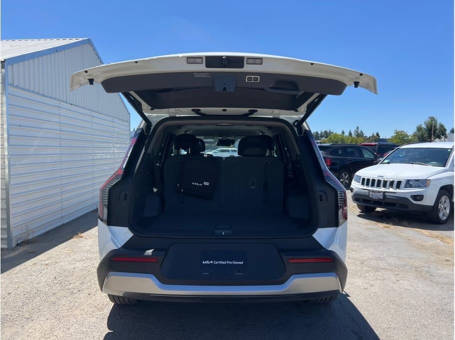 2024 Kia EV9 Light Long Range RWD