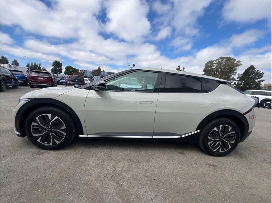 2024 Kia EV6 Light Long Range RWD