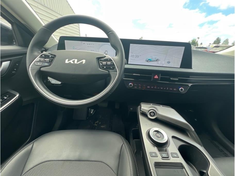 2024 Kia EV6 Light Long Range RWD