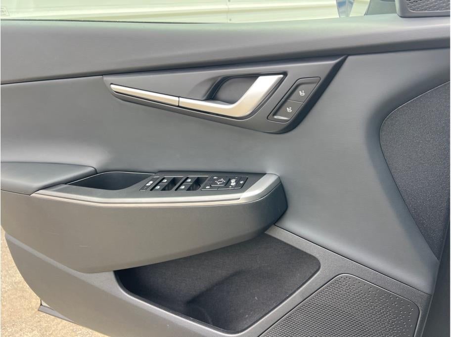 2024 Kia EV6 Light Long Range RWD