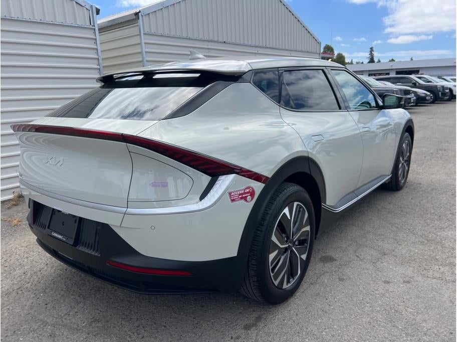 2024 Kia EV6 Light Long Range RWD