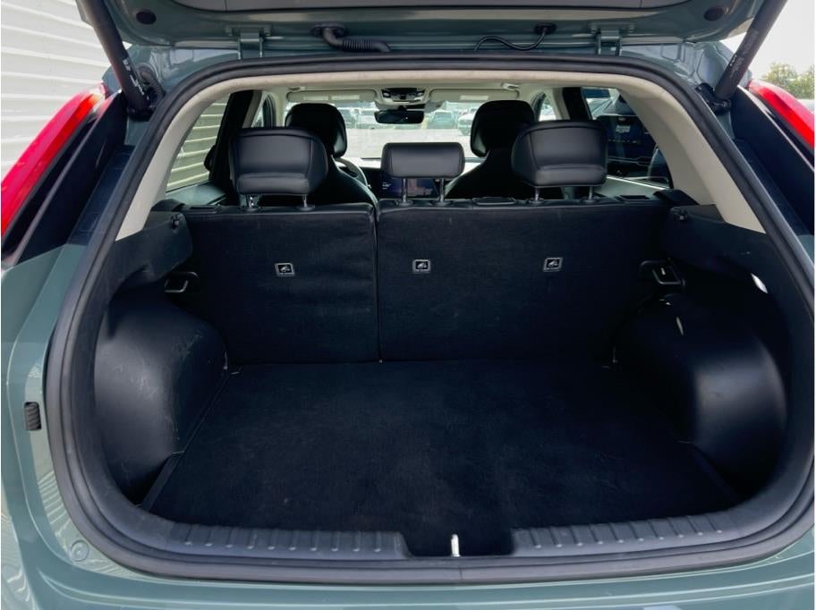 2023 Kia Niro SX Wagon 4D