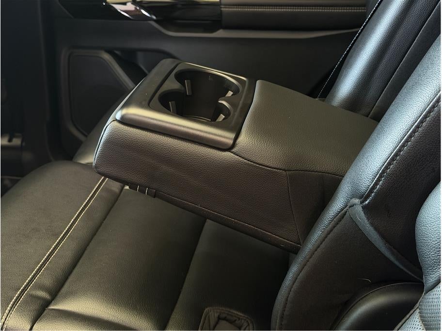2021 Ford Explorer ST Sport Utility 4D