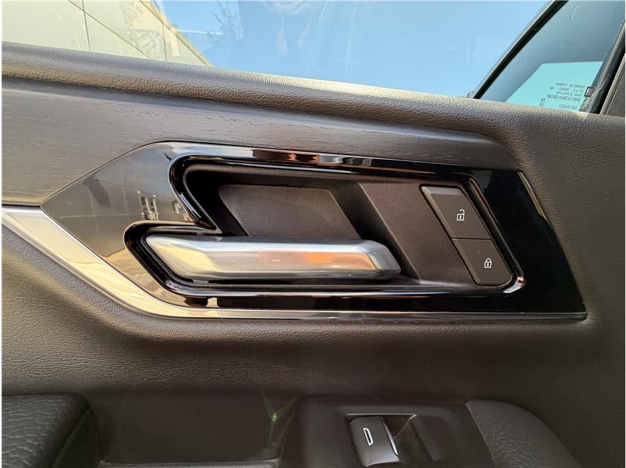 2025 GMC Yukon XL Denali Sport Utility 4D