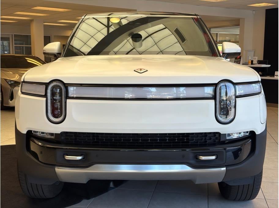 2024 Rivian R1S Quad Large Sport Utility 4D