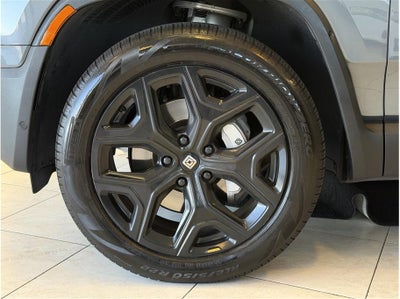 2024 Rivian R1S Dual Standard+ Sport Utility 4D