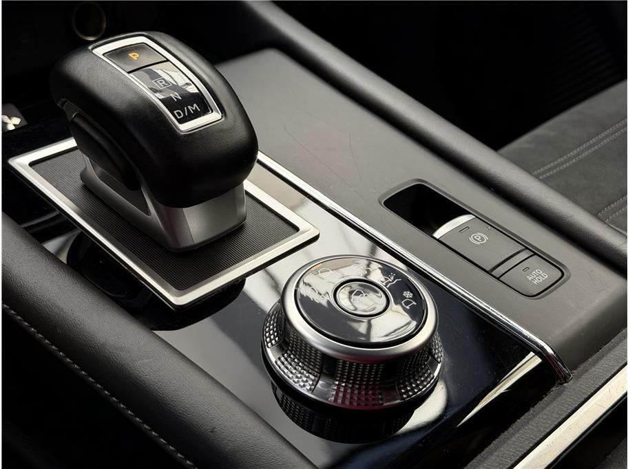 2024 Mitsubishi Outlander SE Sport Utility 4D