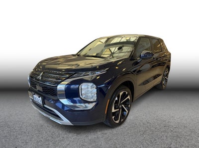 2024 Mitsubishi Outlander SE Sport Utility 4D