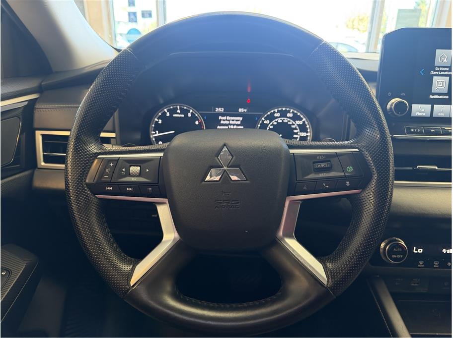 2024 Mitsubishi Outlander SE Sport Utility 4D