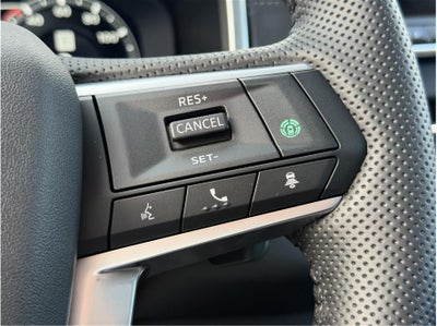 2025 Mitsubishi Outlander PHEV SEL