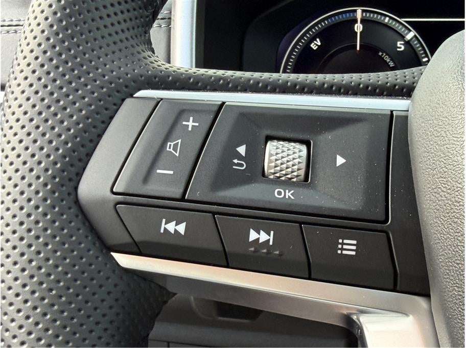 2025 Mitsubishi Outlander PHEV SEL