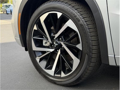 2025 Mitsubishi Outlander PHEV SEL