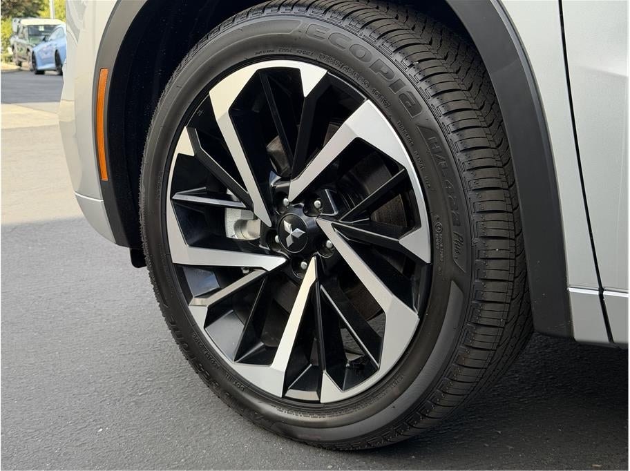 2025 Mitsubishi Outlander PHEV SEL