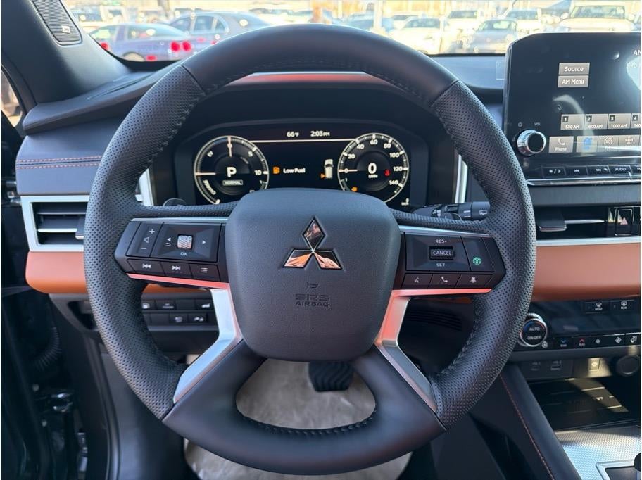 2025 Mitsubishi Outlander PHEV SEL Premium Package
