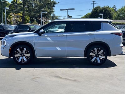 2025 Mitsubishi Outlander PHEV SEL Sport Utility 4D