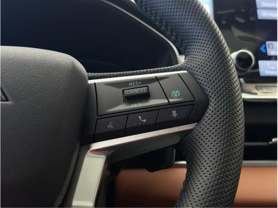 2025 Mitsubishi Outlander PHEV SEL Platinum Edition Sport Utility 4D
