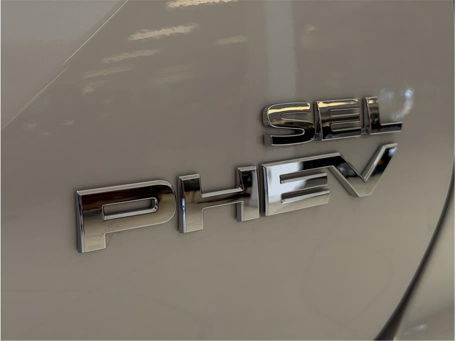 2025 Mitsubishi Outlander PHEV SEL Platinum Edition Sport Utility 4D