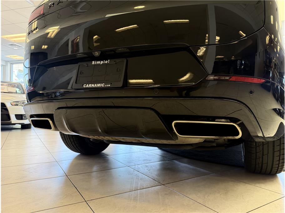 2024 Land Rover Range Rover Sport P400 SE Dynamic Sport Utility 4D
