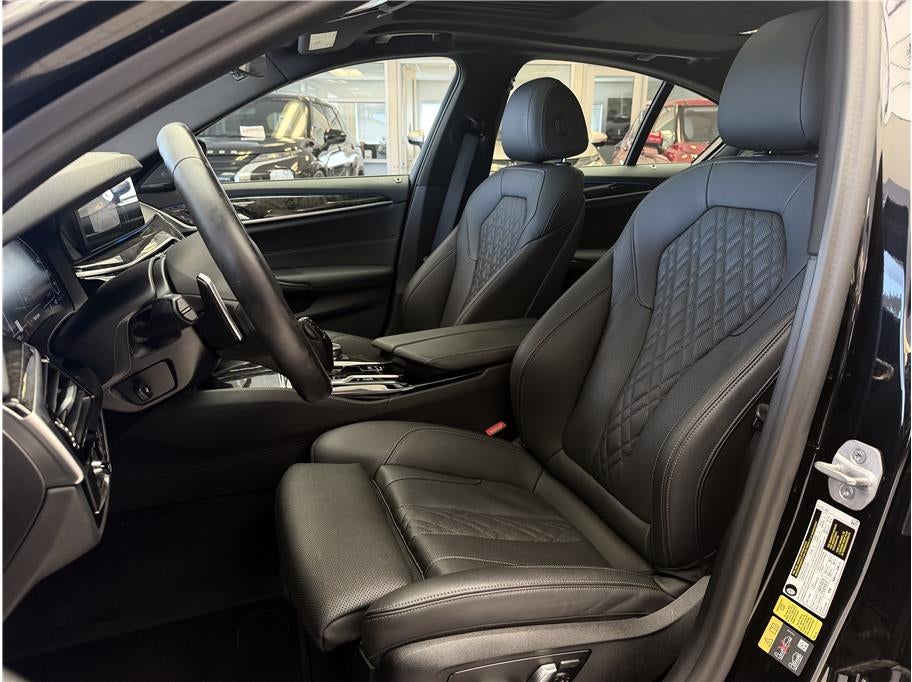 2023 BMW 5 Series 530e Sedan 4D