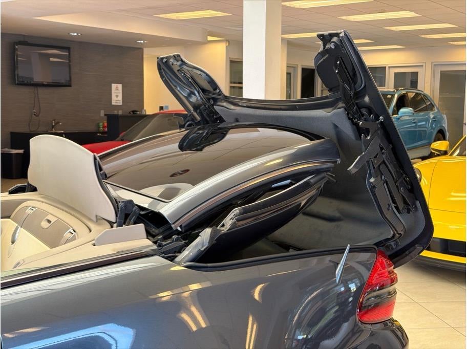 2009 Mercedes-Benz SL-Class SL 550 Roadster 2D