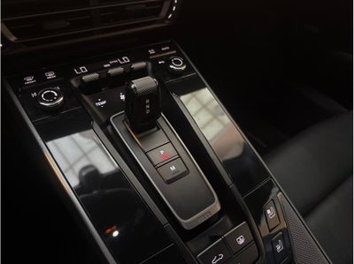2020 Porsche 911 Carrera Coupe 2D