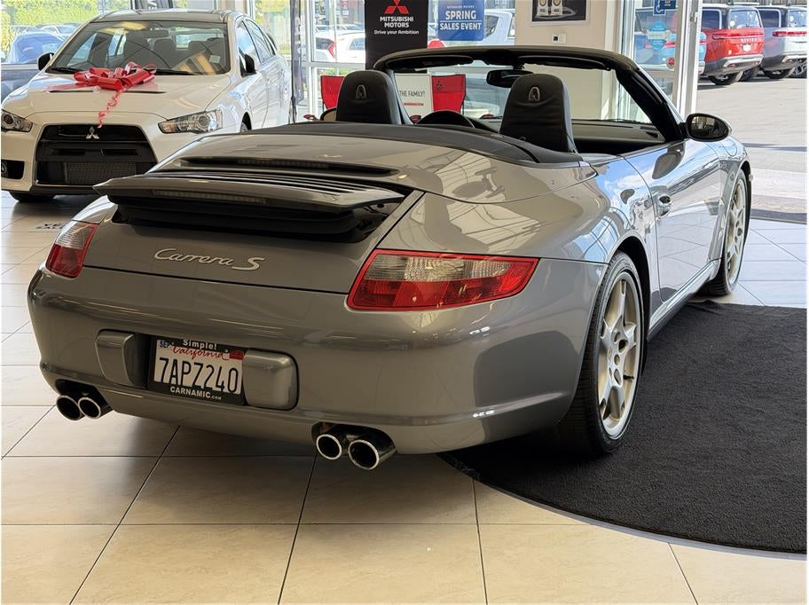 2005 Porsche 911 Carrera S Cabriolet 2D