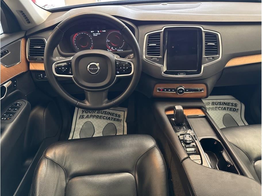2021 Volvo XC90 T8 Inscription Expression Recharge Plug-In Hybrid Sport Utility 4D