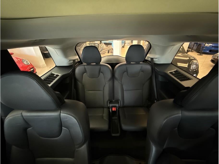 2021 Volvo XC90 T8 Inscription Expression Recharge Plug-In Hybrid Sport Utility 4D