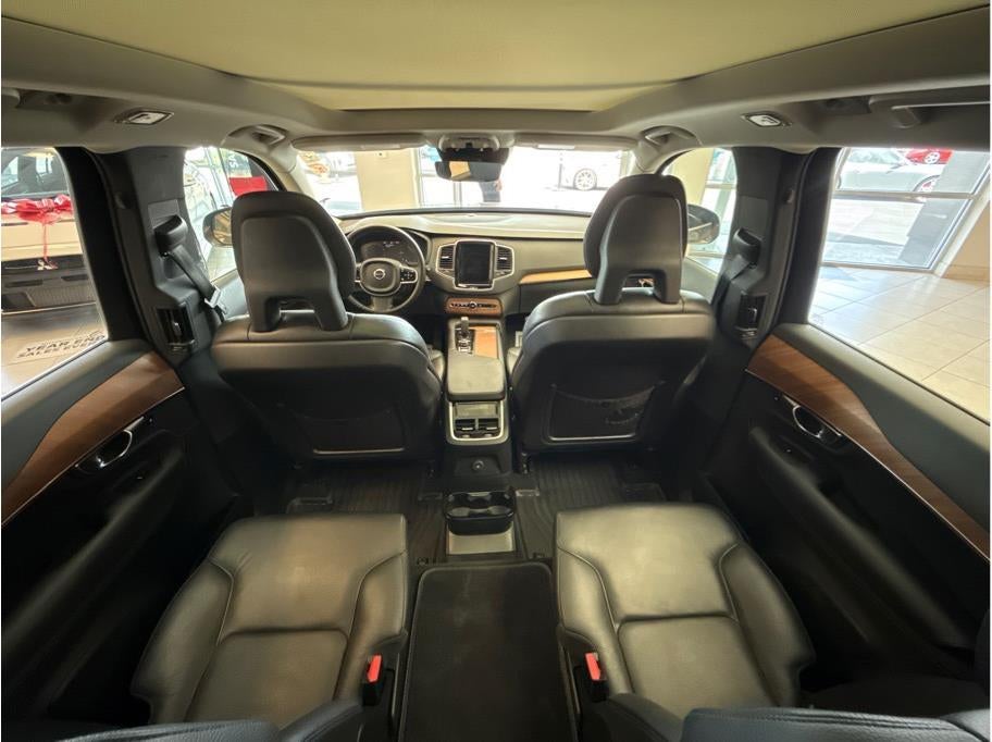 2021 Volvo XC90 T8 Inscription Expression Recharge Plug-In Hybrid Sport Utility 4D