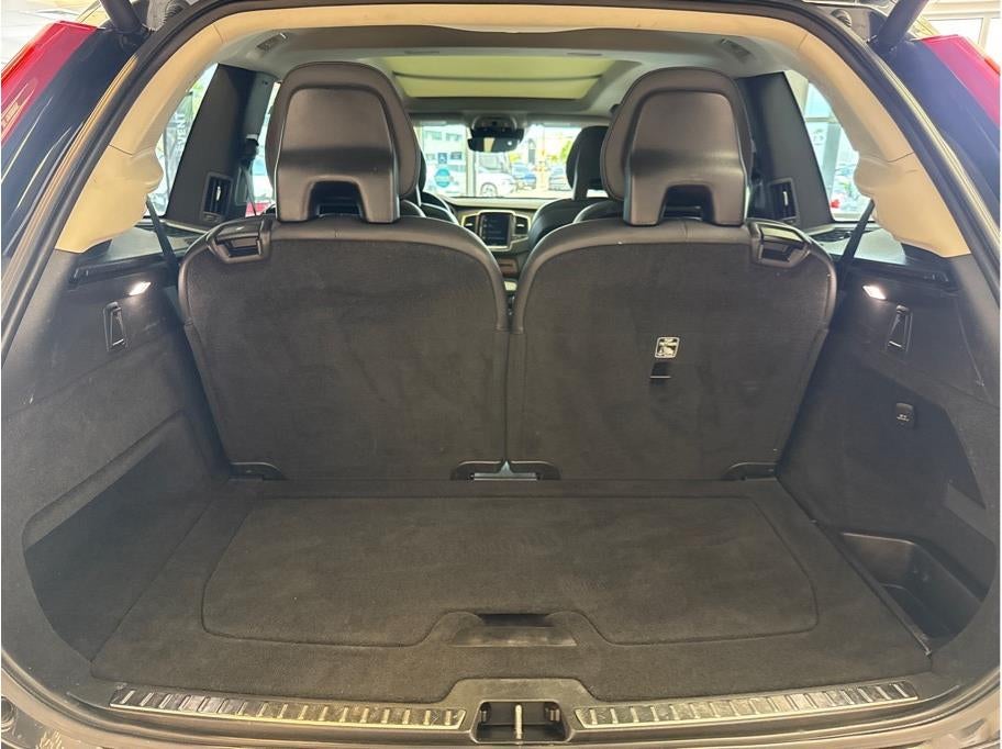 2021 Volvo XC90 T8 Inscription Expression Recharge Plug-In Hybrid Sport Utility 4D