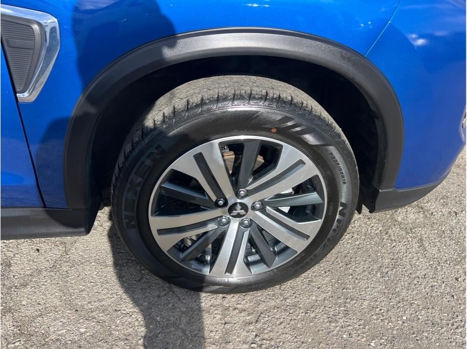 2024 Mitsubishi Outlander Sport SE