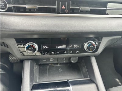 2024 Mitsubishi Outlander SE Sport Utility 4D