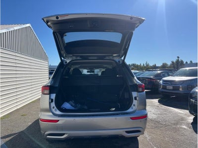 2025 Mitsubishi Outlander PHEV SEL