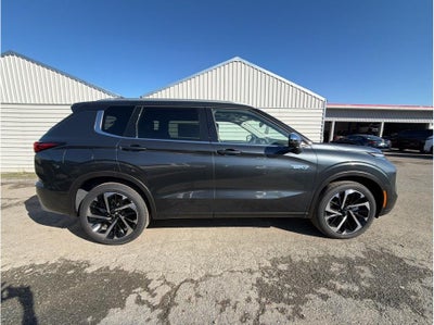 2025 Mitsubishi Outlander PHEV SEL