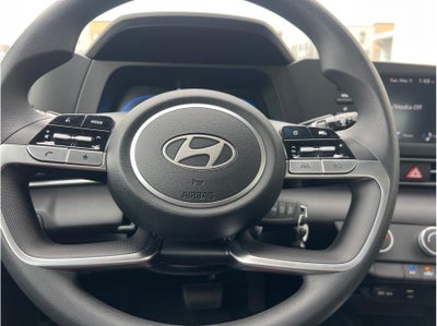 2026 Hyundai ELANTRA SE Sedan 4D