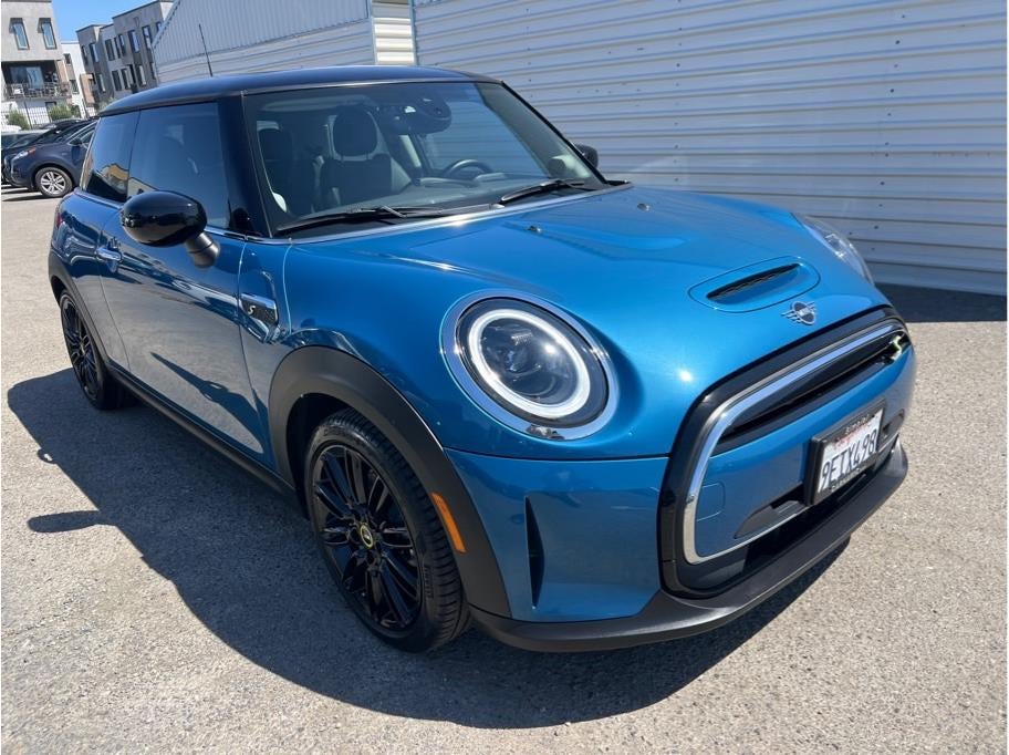 2023 MINI Hardtop 2 Door Cooper SE Hatchback 2D