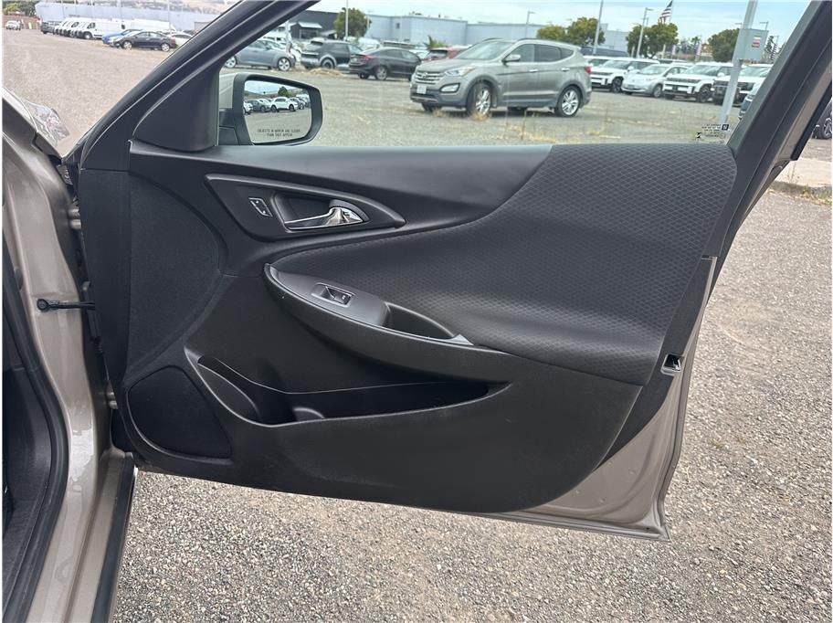 2024 Chevrolet Malibu 1LT Sedan 4D