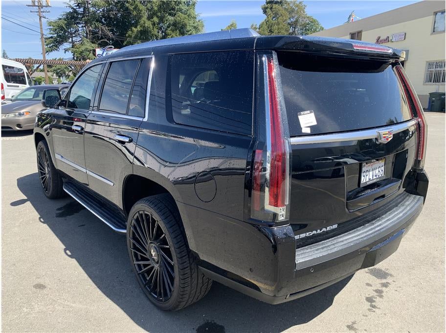2018 Cadillac Escalade Luxury Sport Utility 4D