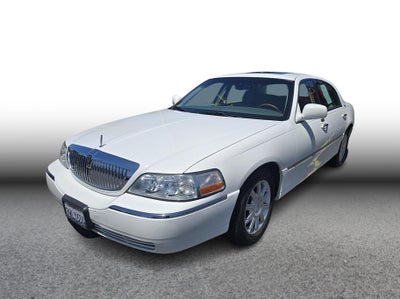 2007 Lincoln Town Car Signature Limited Sedan 4D