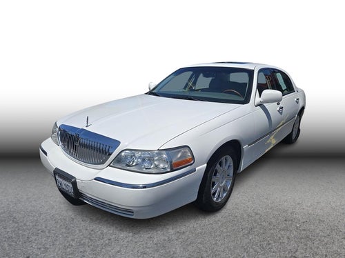 2007 Lincoln Town Car Signature Limited Sedan 4D