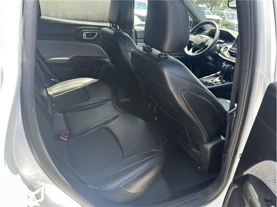 2024 Jeep Compass Latitude Sport Utility 4D