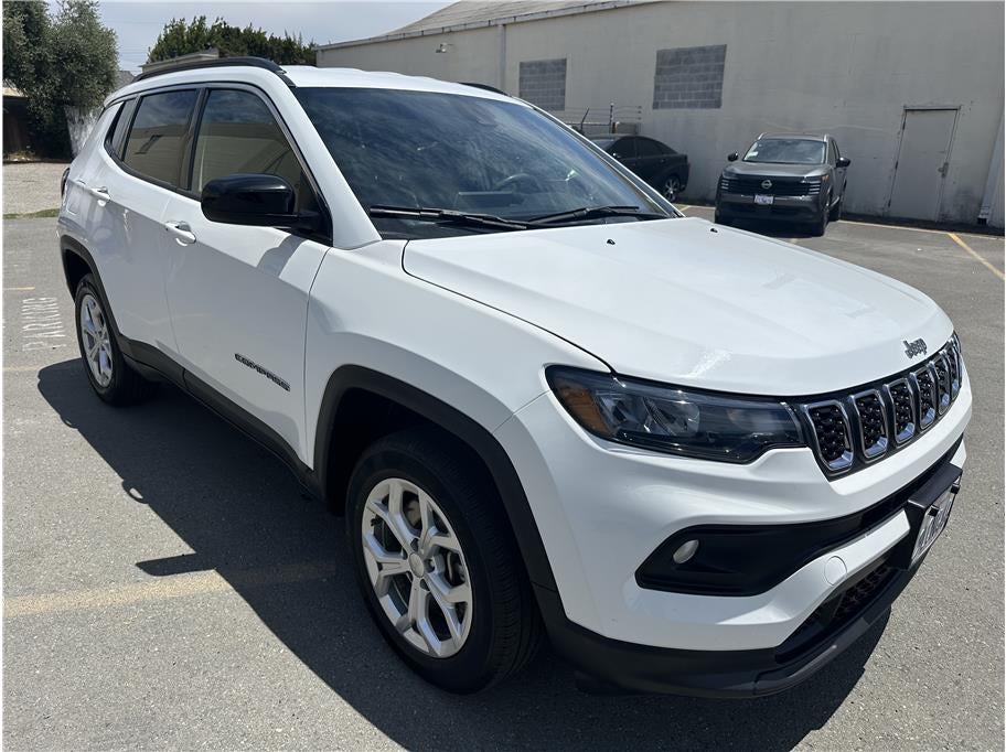 2024 Jeep Compass Latitude Sport Utility 4D