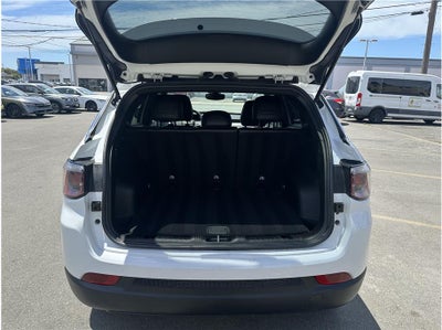 2024 Jeep Compass Latitude Sport Utility 4D