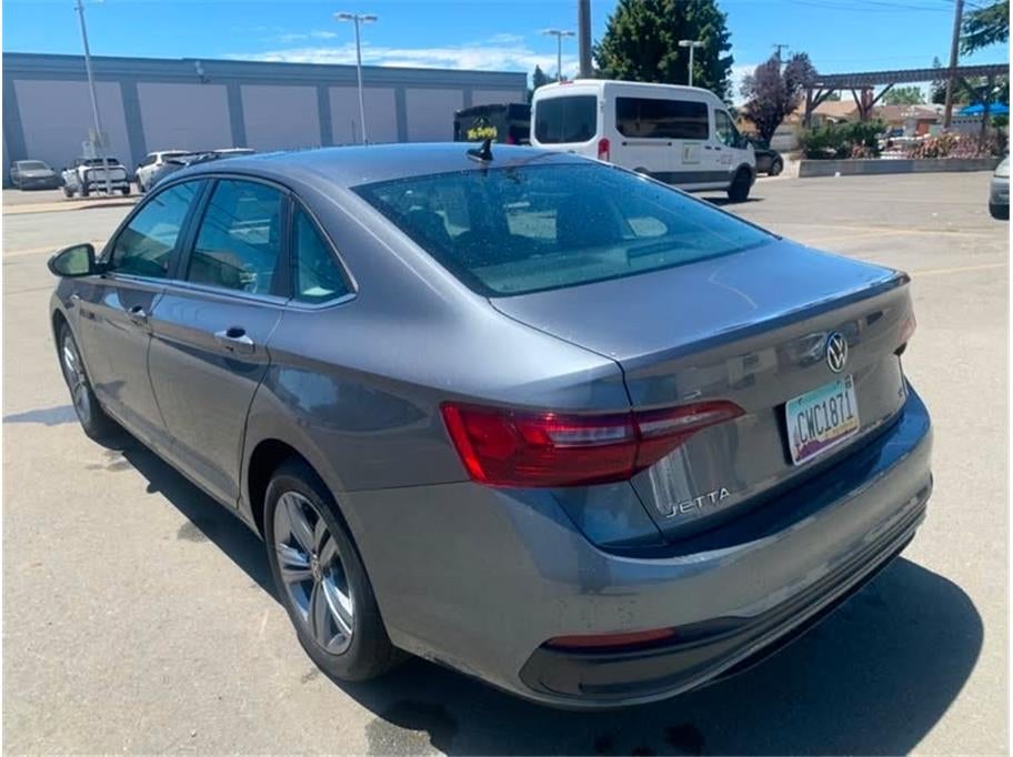 2024 Volkswagen Jetta 1.5T SE Sedan 4D