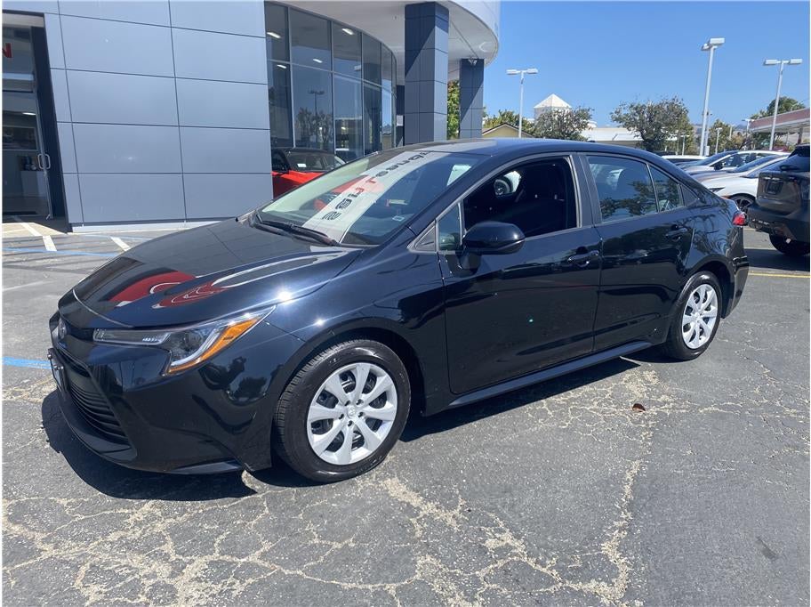2024 Toyota Corolla LE Sedan 4D